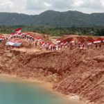 PMI Basel Kibarkan 75 Bendera Merah Putih di Kawasan Eks Tambang