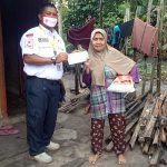 Di Hari Ulang Tahun Ke-75 PMI, Relawan PMI Basel Bikin Nek Siba Bahagia