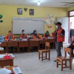 PMI Babar Bersama Puskesmas Muntok Pantau Prokes Pilkada Serentak