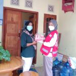 PMI Pangkalpinang Bagikan 500 Paket Sabun Disinfektan ke Masyarakat