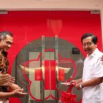 <strong>Pemotongan Pita Tandai Peresmian Gedung UDD PMI Bangka Barat</strong>