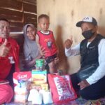 Anggota PMR SMPN 2 Toboali Inisiasi ‘Aksi’ Bantu Balita Arsyaka yang Tinggal Bersama Neneknya