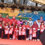 Ketua PMI Basel Berikan Santunan Pada Anak-anak Penderita Thalassamiea