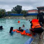Tingkatkan Skill Anggota, KSR Markas PMI Bangka Adakan Basic Water Rescue Training
