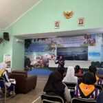 Puluhan Anggota PMR Wira Tiga Sekolah di Pangkalpinang Ini Ikuti Latihan Gabungan